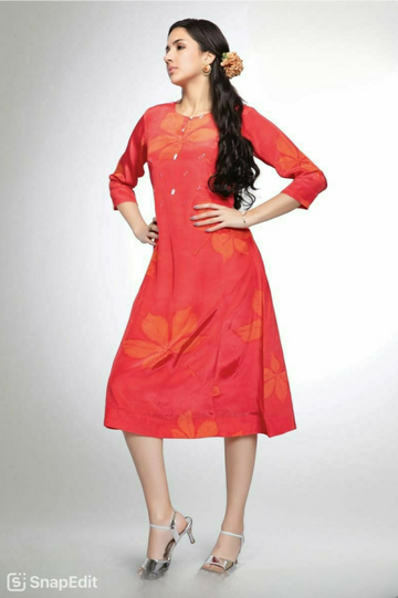 Aline Red Kurti