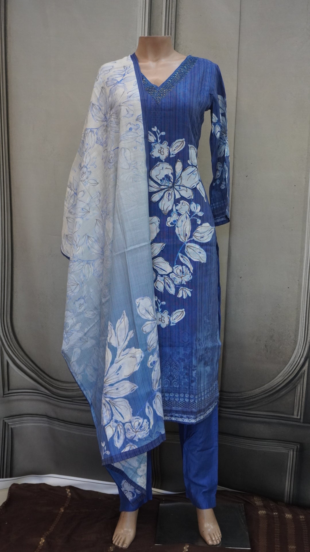 Kurti   set