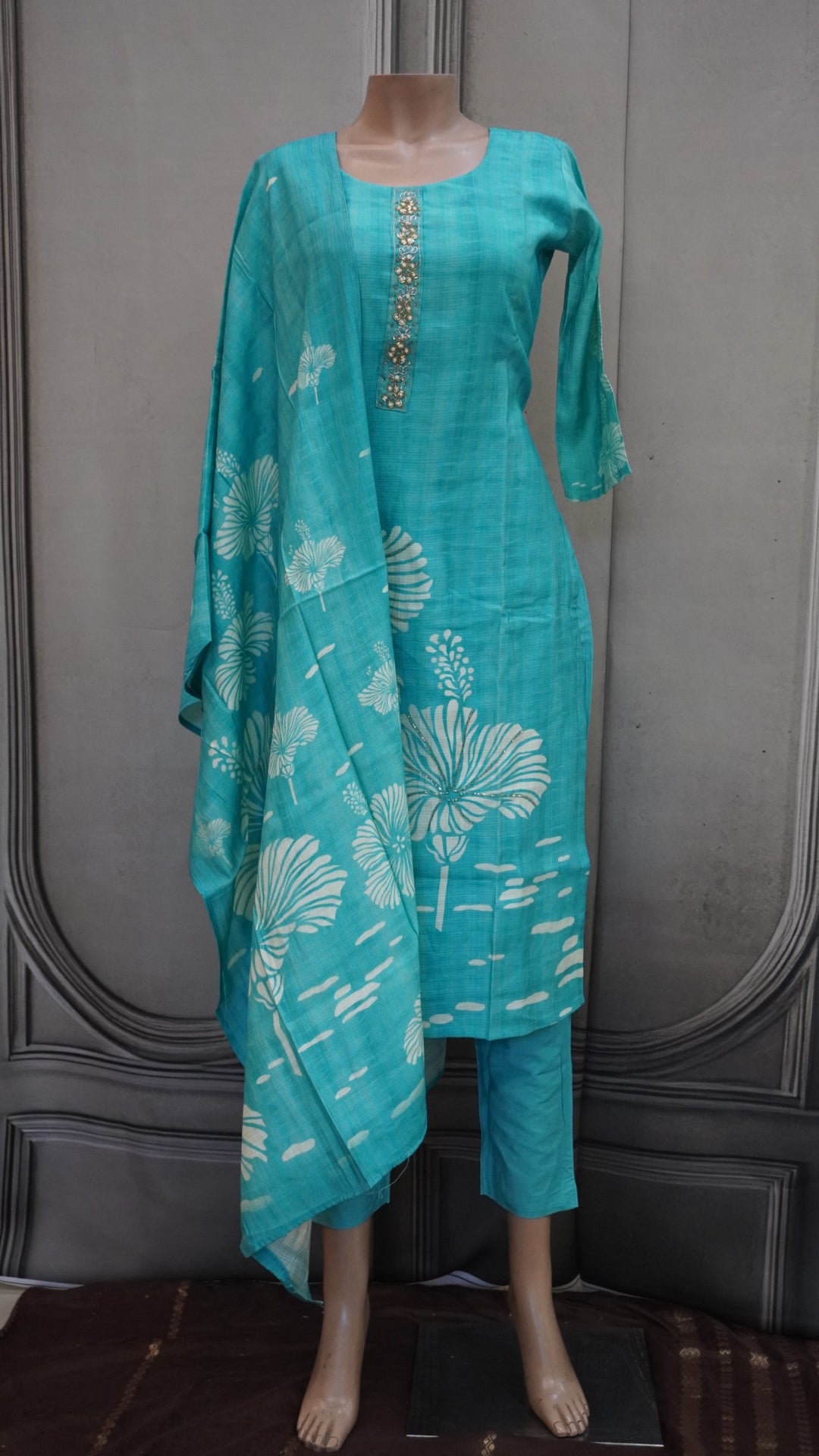 Kurti   set