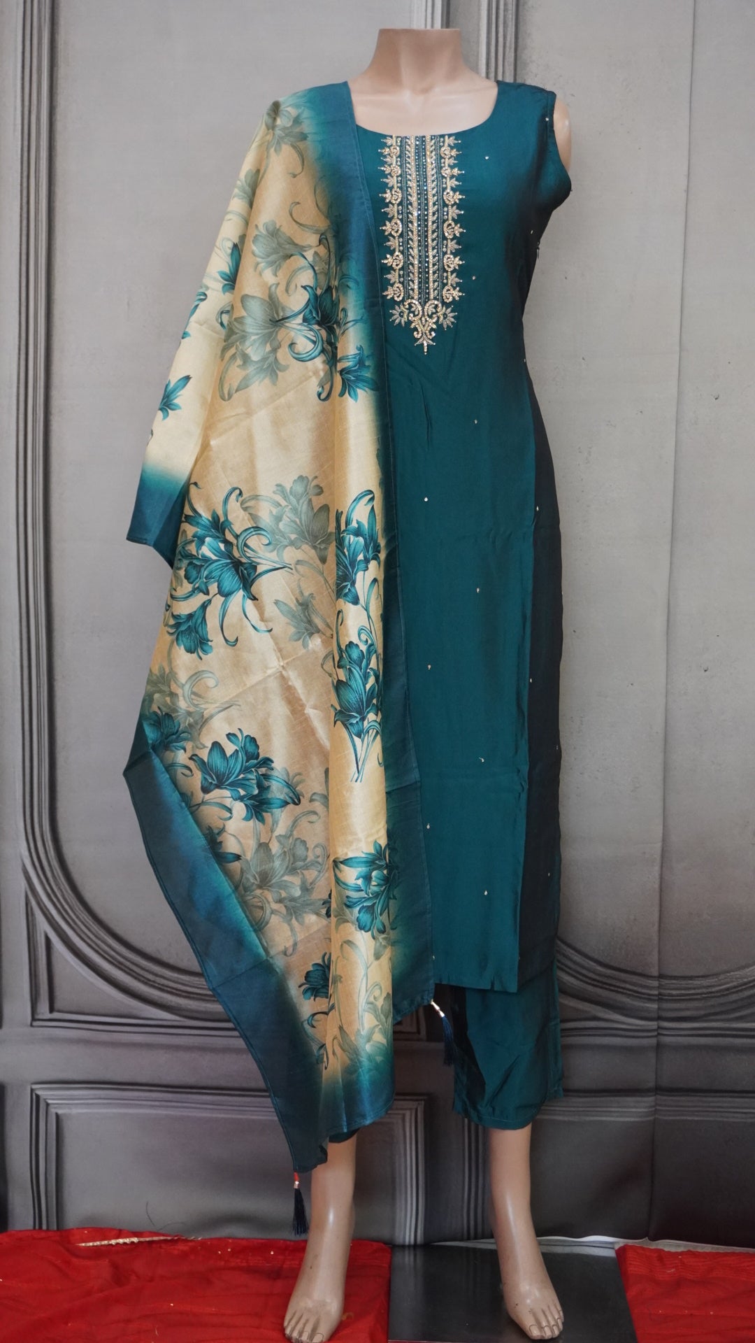 Salwar  suit
