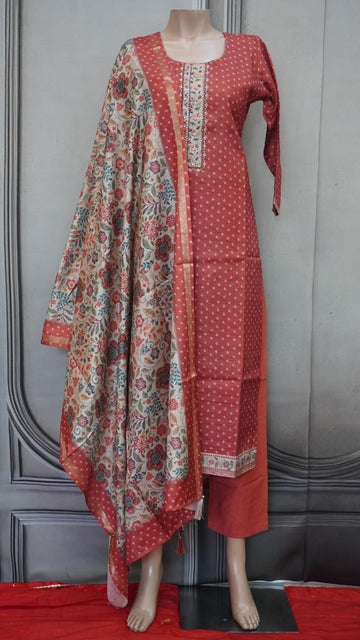 Salwar  suit