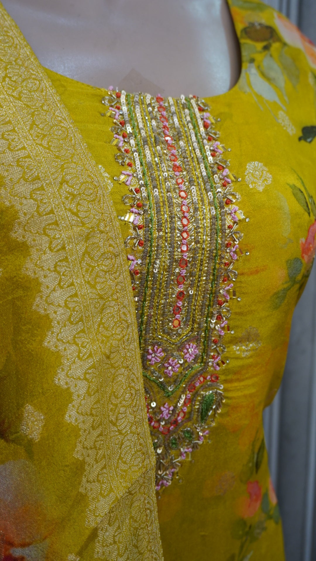 Salwar   suit