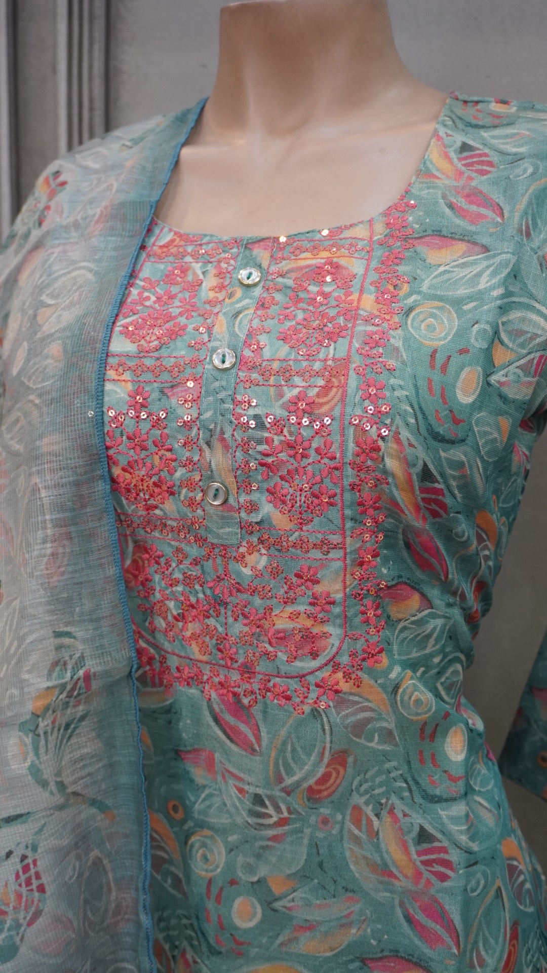 Kurti   set