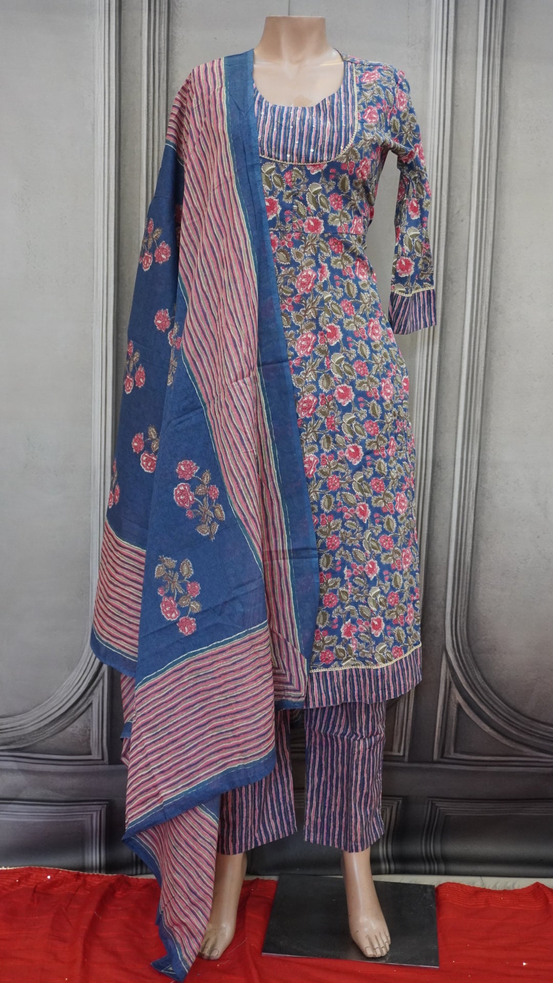 Kurti set