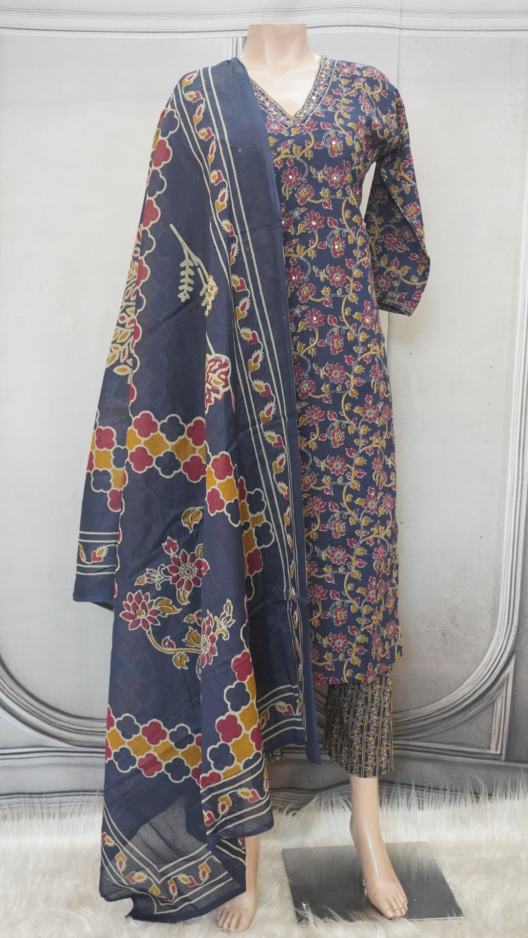 Kurti  set