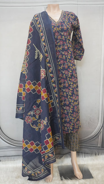 Kurti set