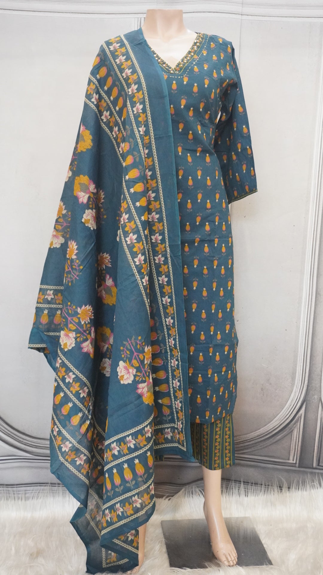 Kurti  set