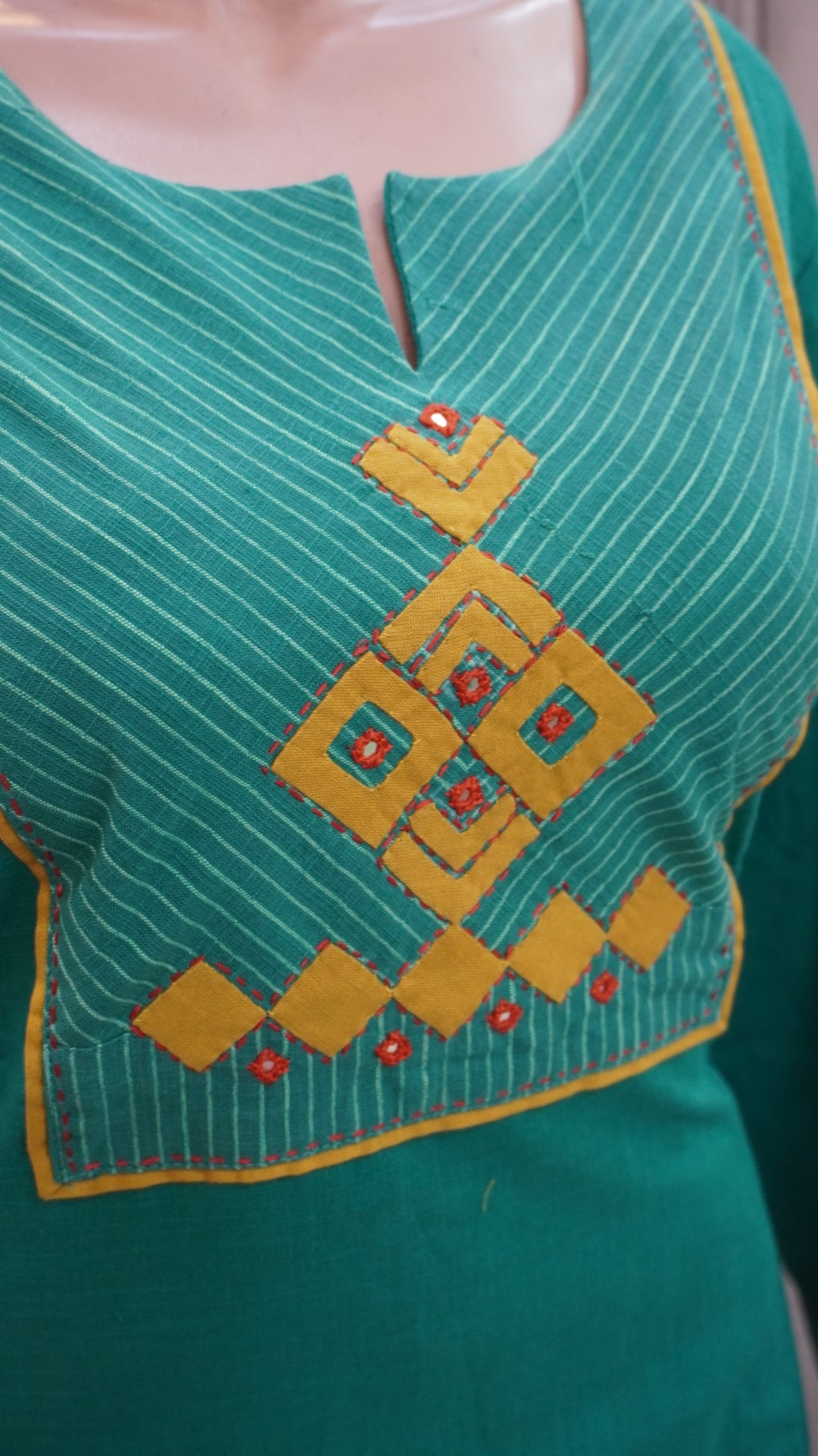 Kurti