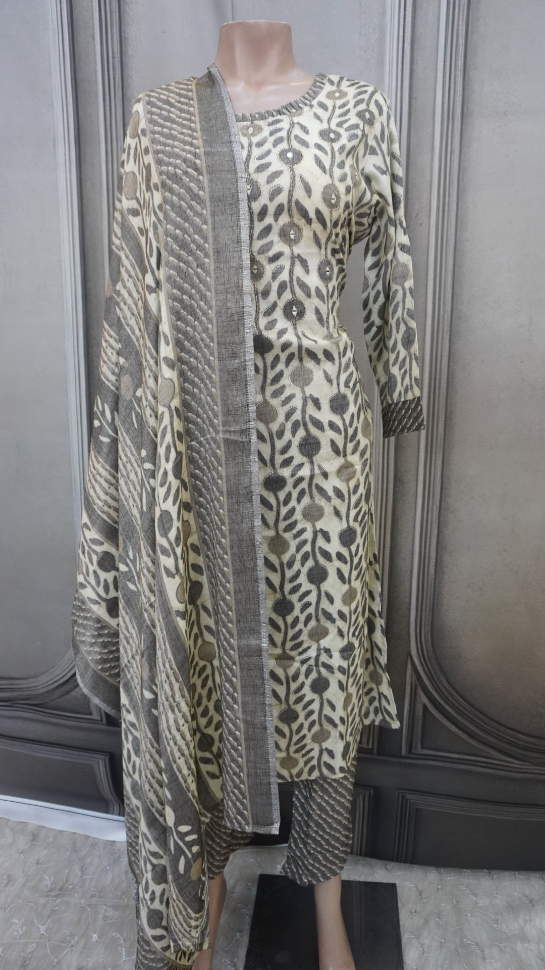 Kurti set