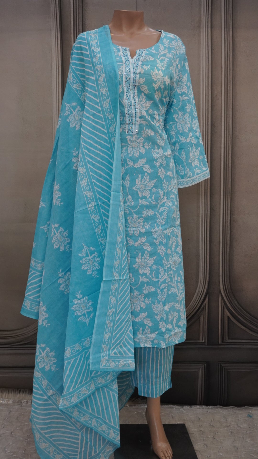 Kurti set