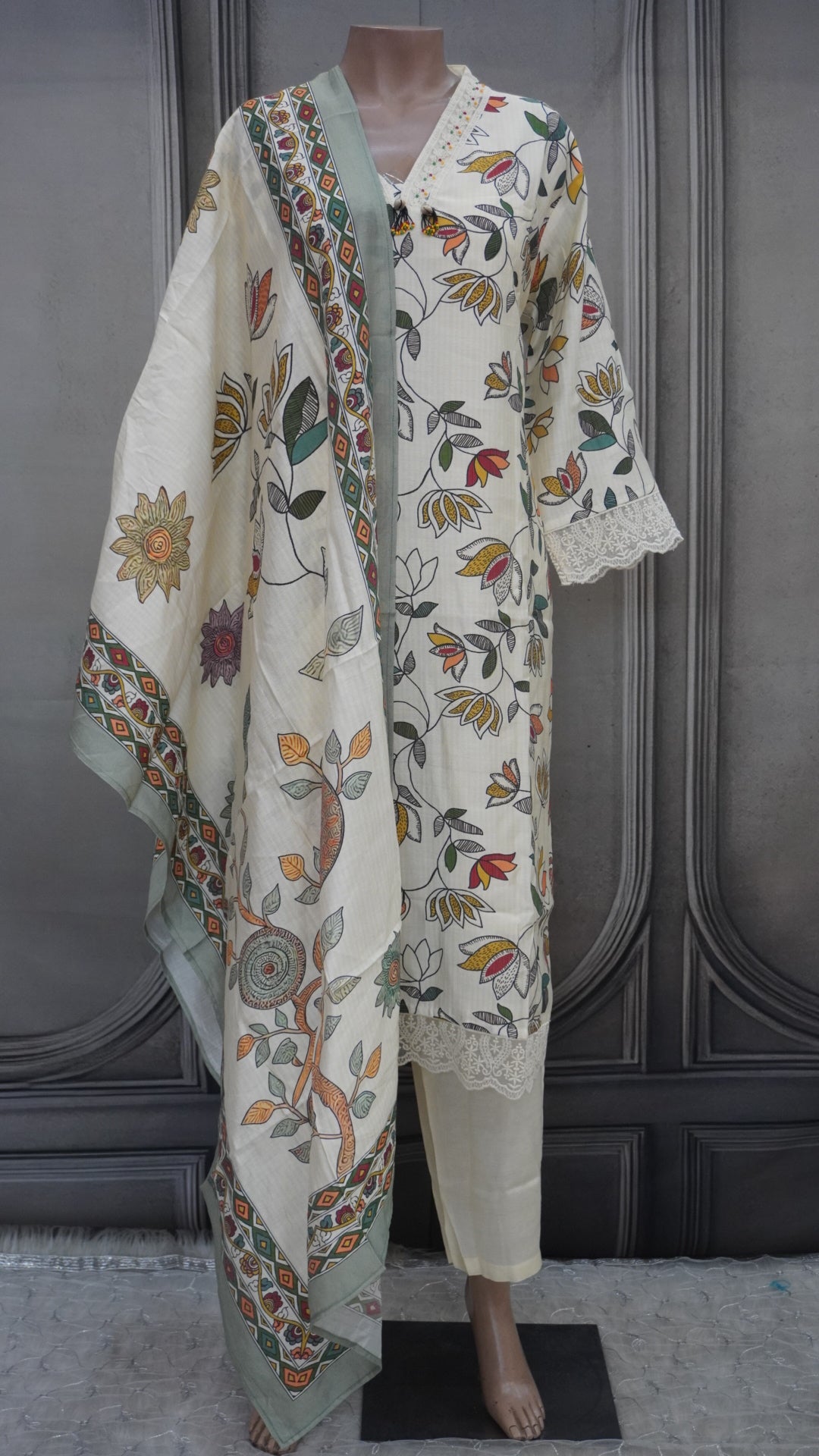 Kurti set