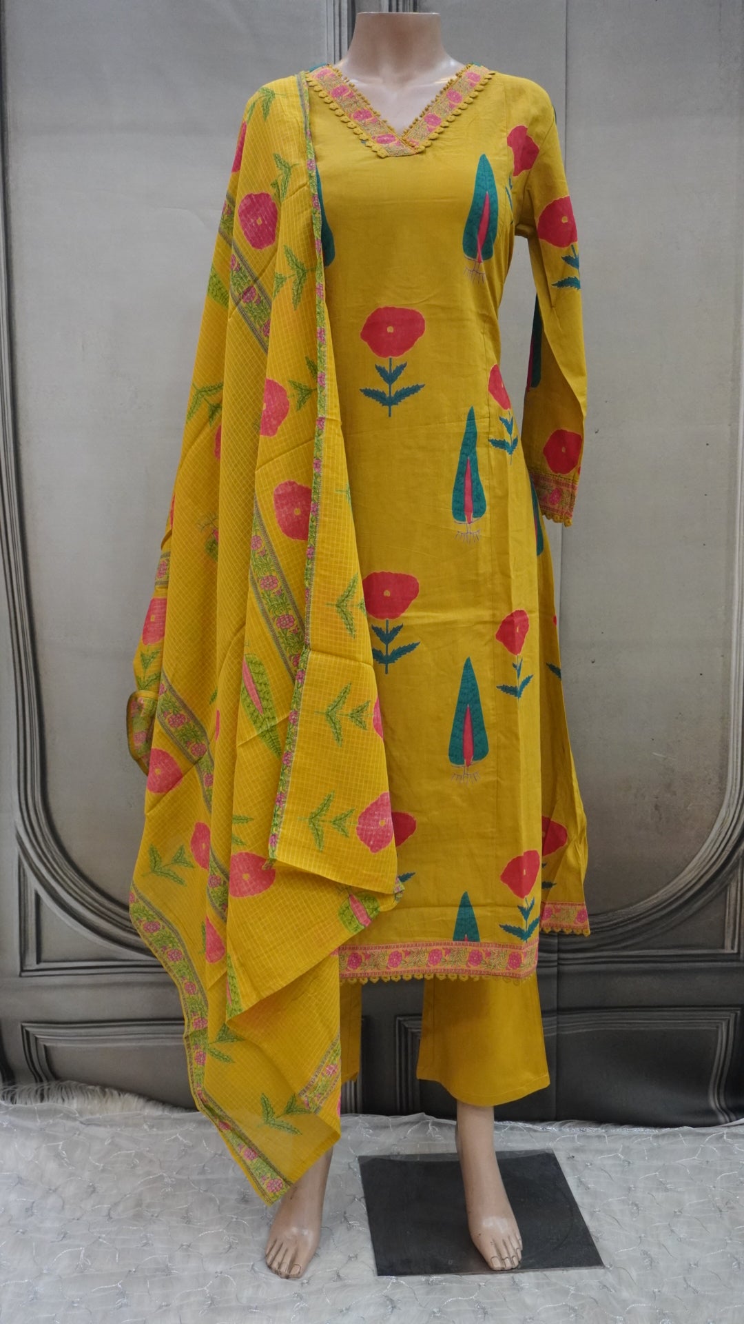 Kurti set