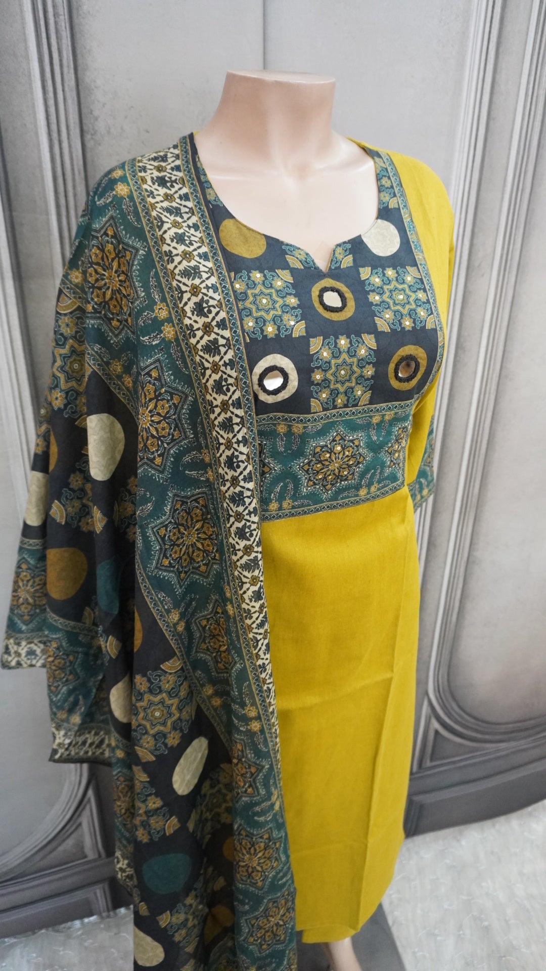 Kurti set