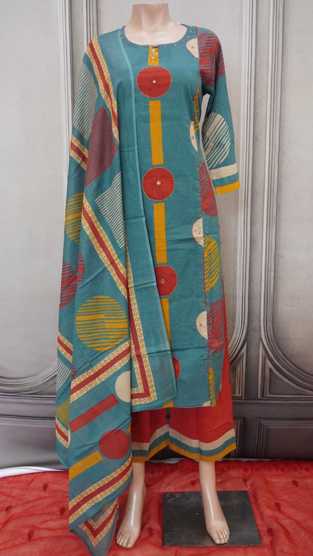 Kurti set