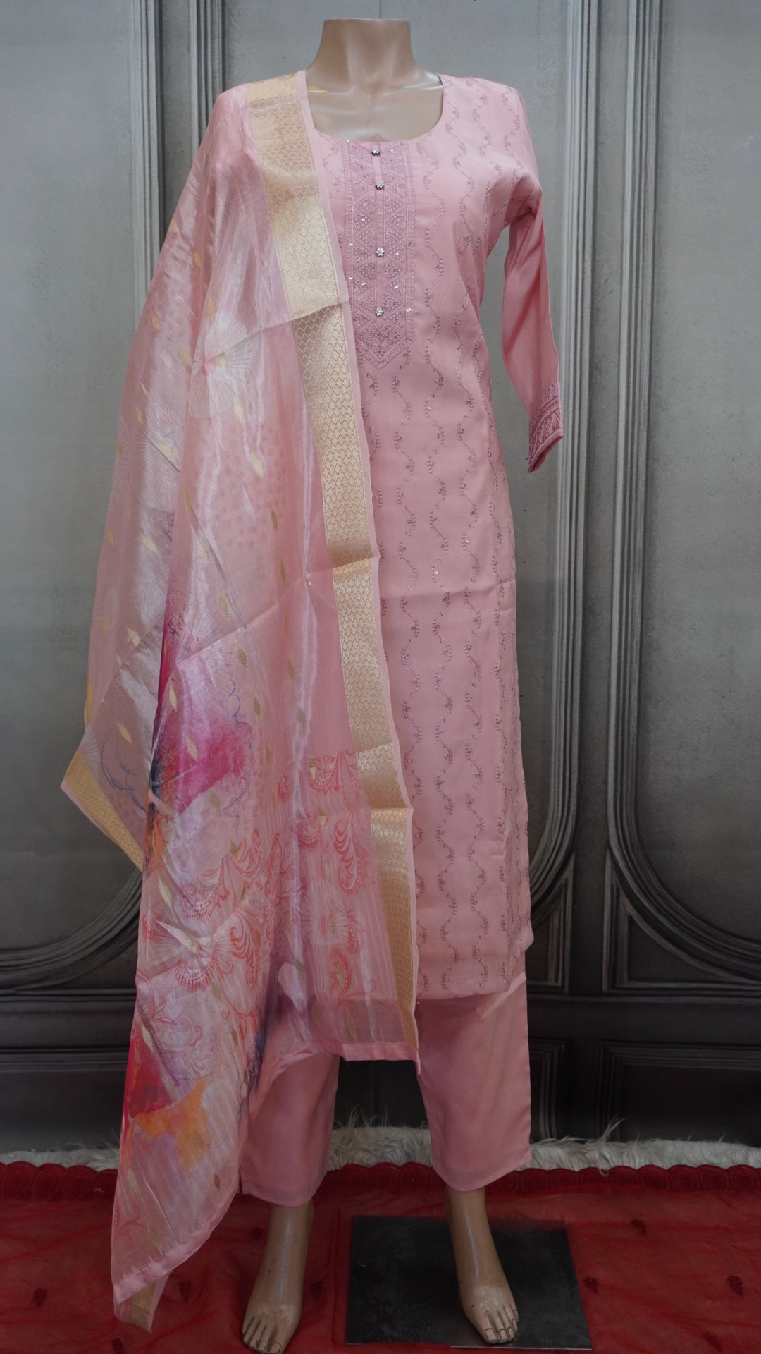 Salwar  suit