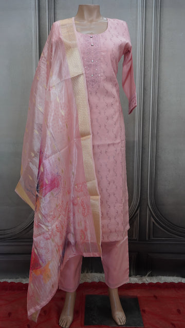 Salwar  suit
