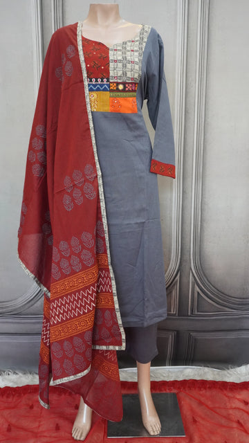 Kurti set