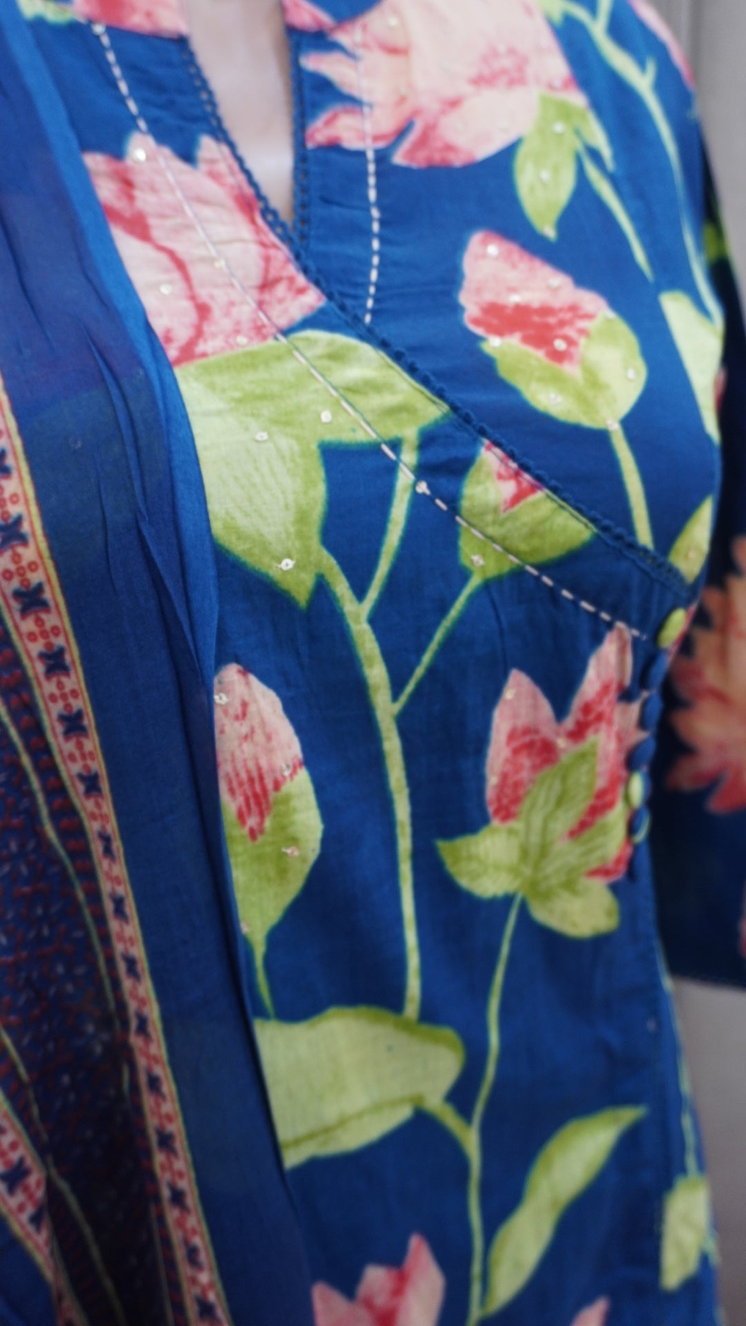 ,kurti set