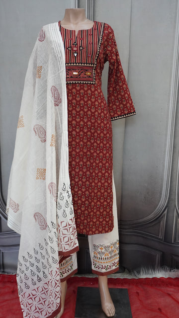 Kurti set