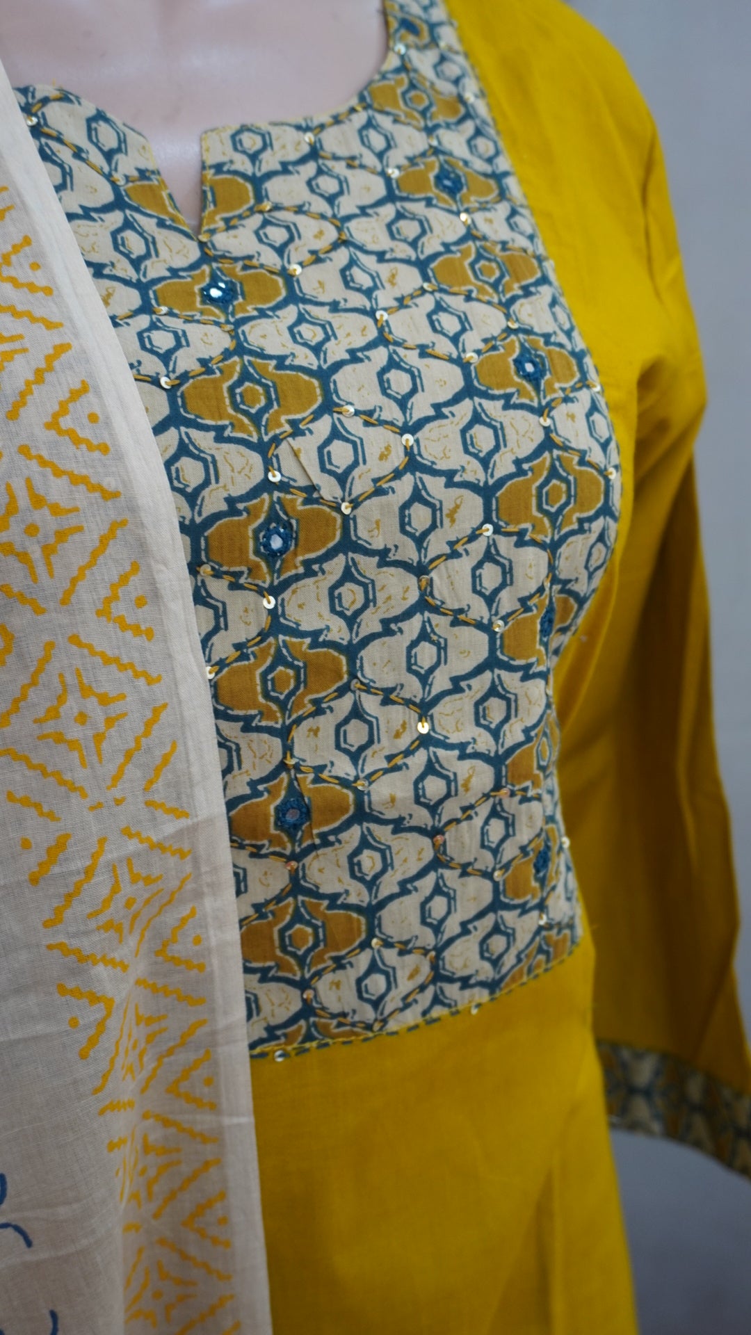 Kurti set