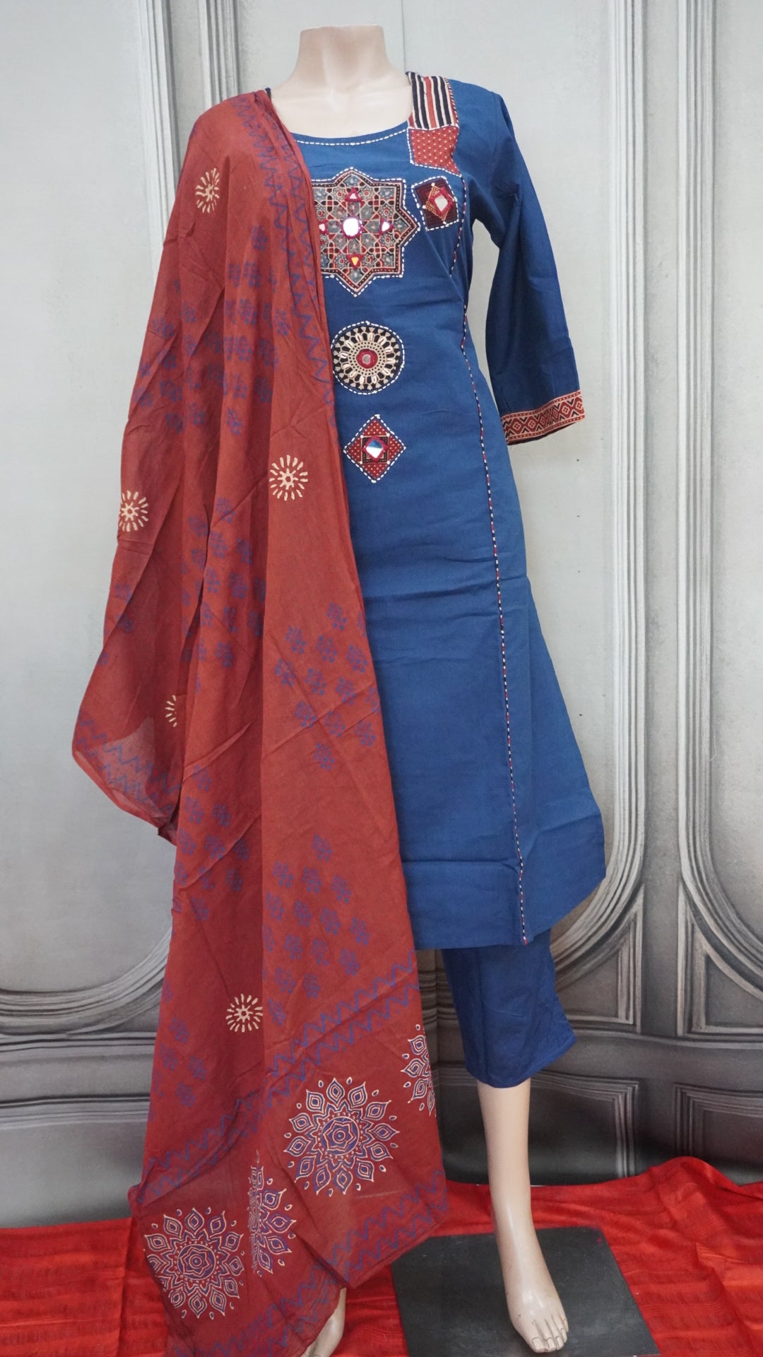 Kurti set