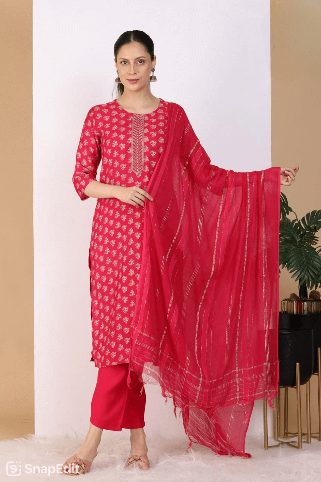 Pink Printed Kurta Set